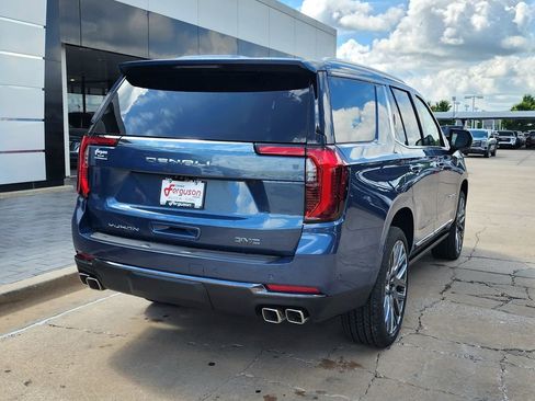New 2026 GMC Yukon Denali Ultimate AWD/4WD image 3