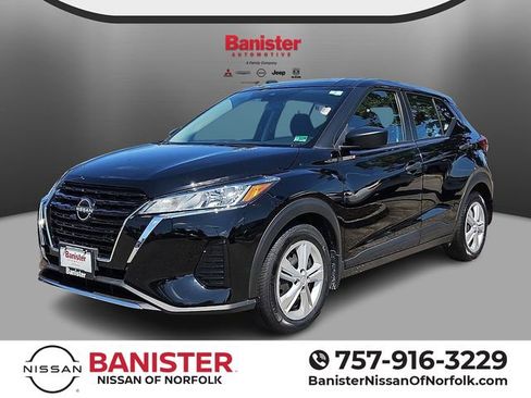 Certified 2024 Nissan Kicks S FWD image 1