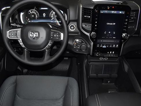 New 2026 RAM 1500 Big Horn AWD/4WD image 12
