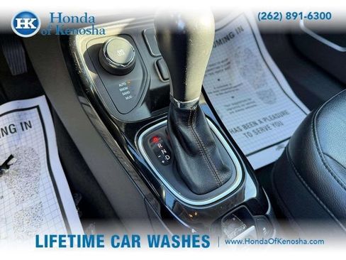 Used 2018 Jeep Compass Limited image 20