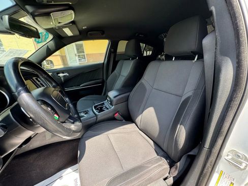 Used 2019 Dodge Charger SXT AWD/4WD image 22