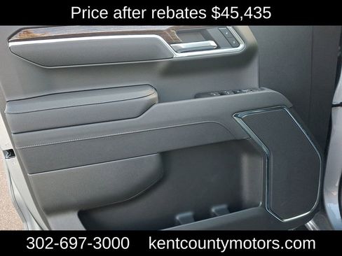 New 2026 GMC Sierra 1500 Elevation image 10