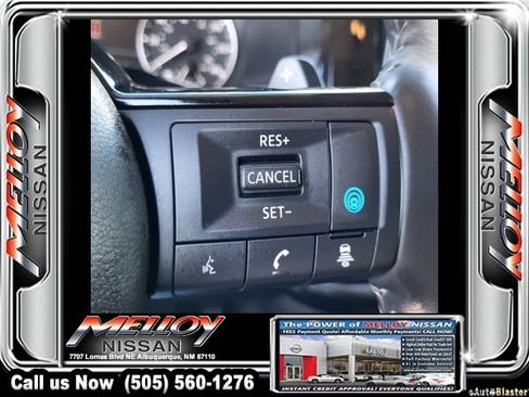 Used 2025 Nissan Pathfinder SL image 21
