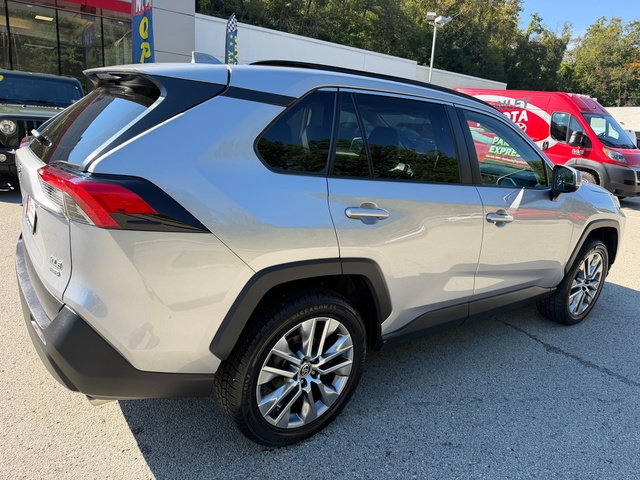 Certified 2023 Toyota RAV4 XLE Premium AWD/4WD image 4