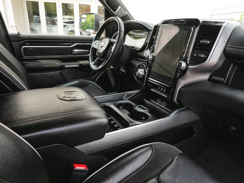 Used 2025 RAM 1500 Laramie w/ Sport Appearance Package AWD/4WD image 44