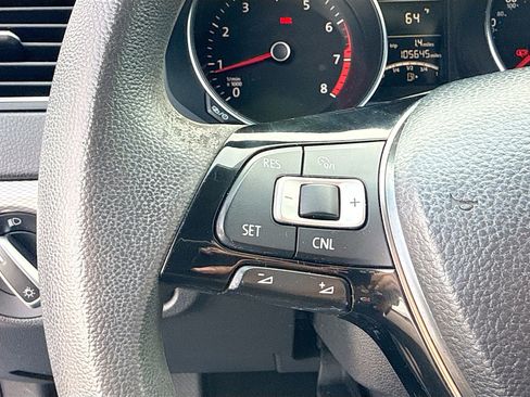 Used 2017 Volkswagen Jetta S image 32