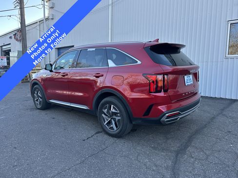 Used 2022 Kia Sorento S image 9