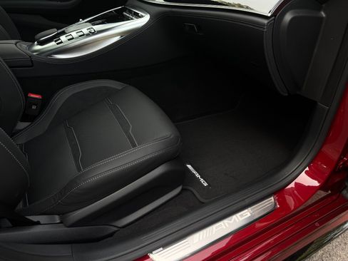 Used 2024 Mercedes-Benz AMG GT 43 image 42