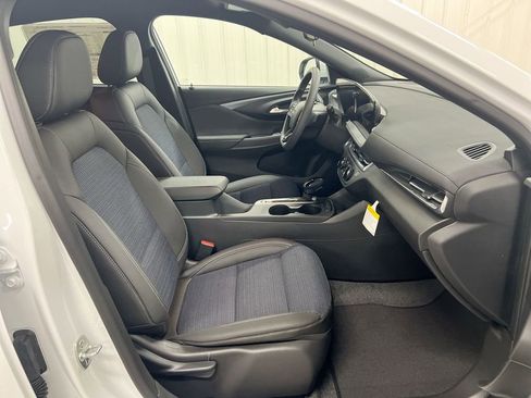 New 2026 Buick Envista Preferred image 21