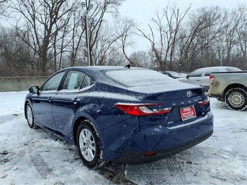 Certified 2025 Toyota Camry LE image 5