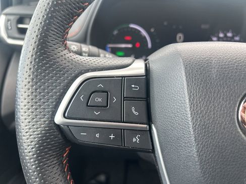 Used 2024 Toyota Sienna XSE w/ XSE Premium Package image 25