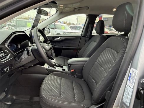 Certified 2023 Ford Escape Active w/ Tech Pack #2 image 6
