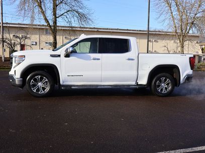 Used 2024 GMC Sierra 1500 SLT