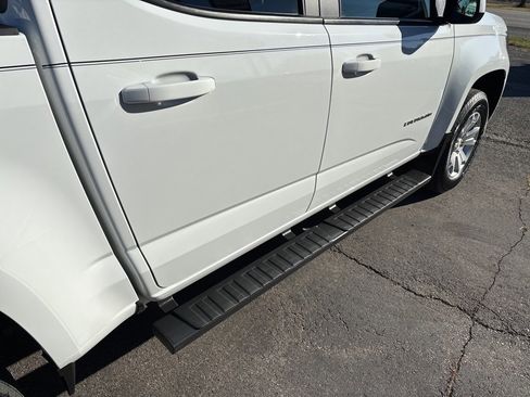 Used 2021 Chevrolet Colorado LT w/ LT Convenience Package image 11