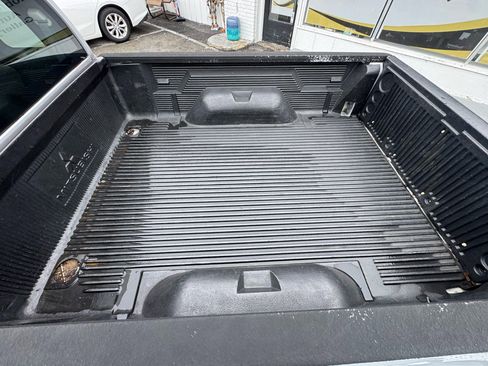 Used 2008 Mitsubishi Raider LS image 17