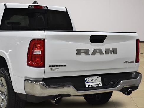 Used 2025 RAM 1500 Big Horn AWD/4WD image 32