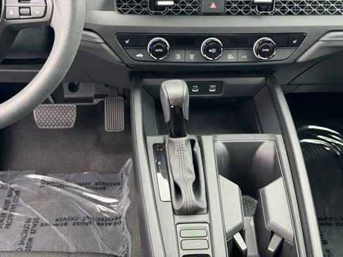 Certified 2023 Honda Accord EX image 20