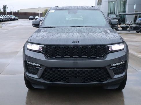 New 2025 Jeep Grand Cherokee Limited image 10