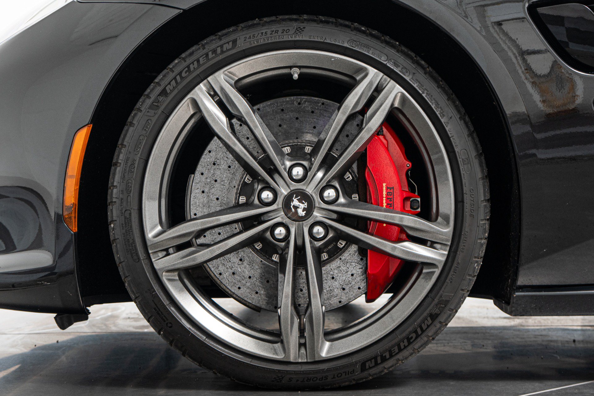Used 2019 Ferrari GTC4Lusso AWD/4WD image 10