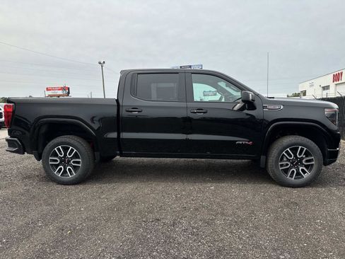 New 2026 GMC Sierra 1500 AT4 w/ Technology Package AWD/4WD image 2