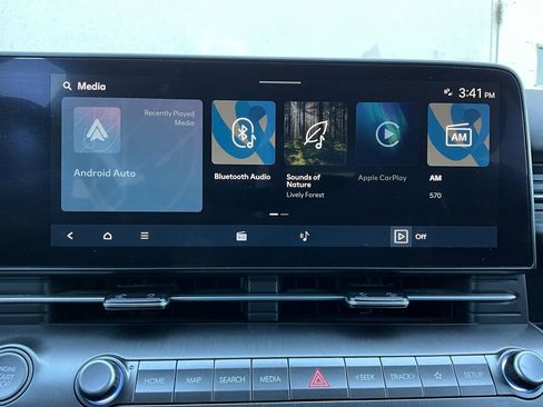 Used 2025 Hyundai Kona SEL image 32