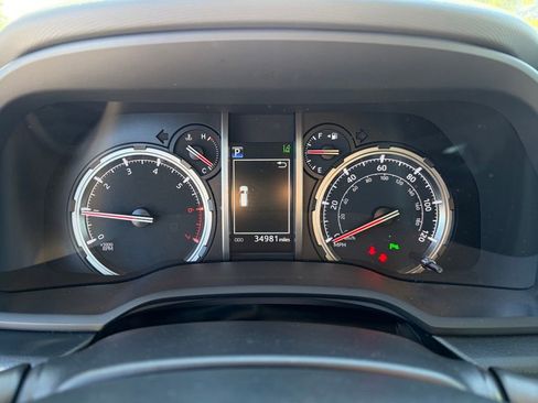 Used 2023 Toyota 4Runner Limited AWD/4WD image 12