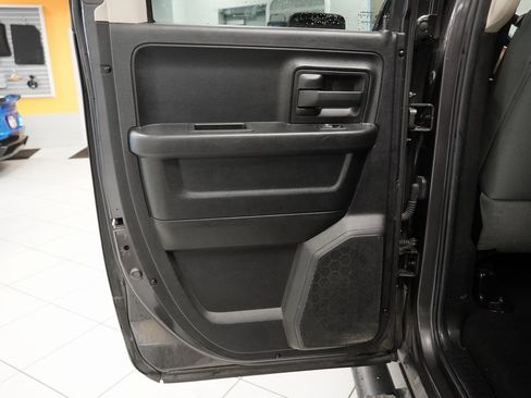 Used 2014 RAM 1500 Express image 23