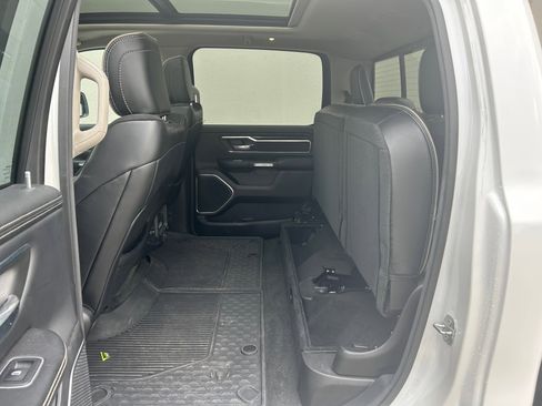 Used 2022 RAM 1500 Laramie w/ Laramie Southwest Edition image 18