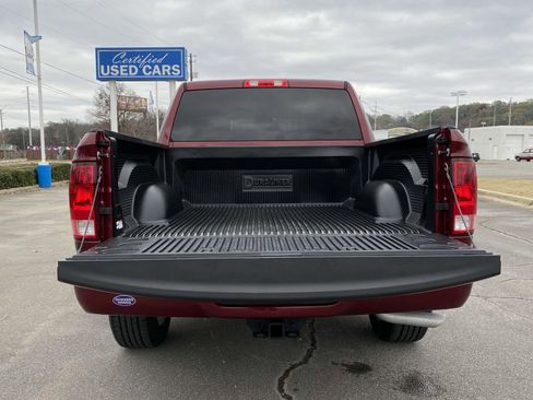 Used 2018 RAM 1500 Express w/ Express Value Package image 10