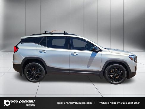 Used 2020 GMC Terrain SLT w/ Preferred Package AWD/4WD image 24