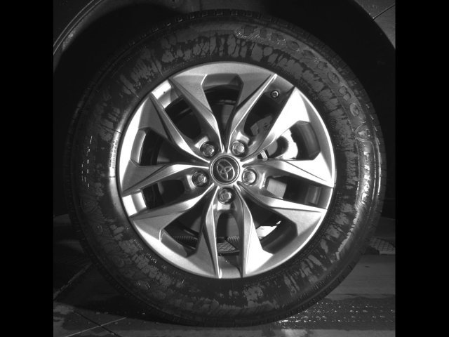 Used 2025 Toyota Sienna XLE FWD image 27