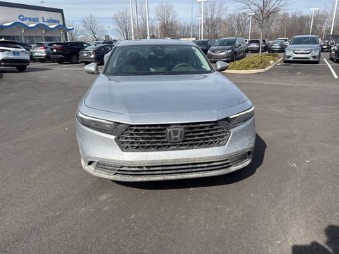 Certified 2023 Honda Accord EX image 3