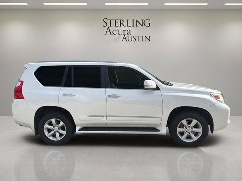 Used 2013 Lexus GX 460 w/ Comfort Plus Pkg AWD/4WD image 4