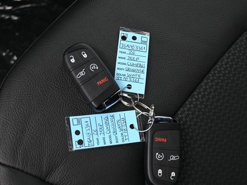 New 2026 Jeep Compass Trailhawk image 16