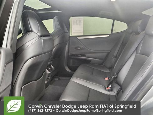 Used 2025 Lexus ES 350 F Sport image 32