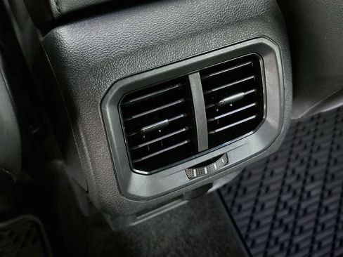 Used 2023 Volkswagen Tiguan SE R-Line FWD image 27