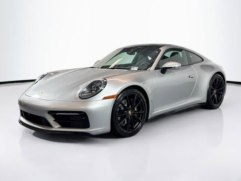 Used 2024 Porsche 911 Carrera image 1