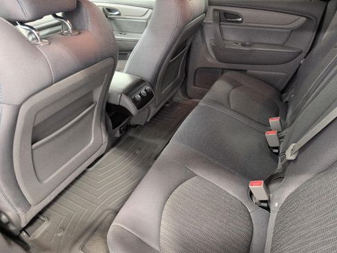 Used 2014 Chevrolet Traverse LS FWD image 21