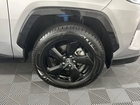 Used 2021 Toyota RAV4 XSE image 21