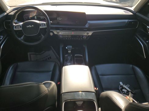 Used 2024 Kia Telluride LX image 15