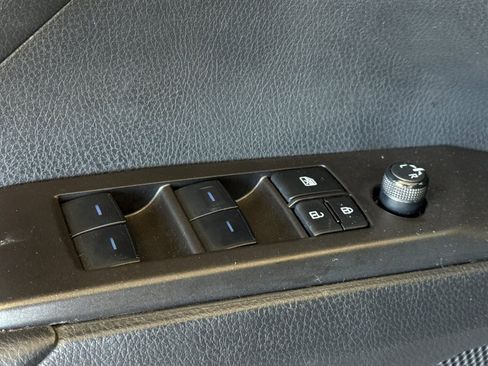 Used 2024 Toyota Camry SE w/ Audio Upgrade Package FWD image 13