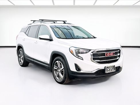 Used 2021 GMC Terrain SLT FWD image 3