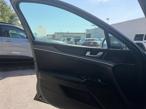 Used 2025 Kia K5 LXS FWD image 18