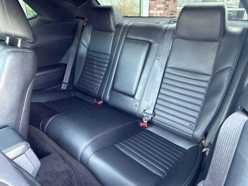 Used 2013 Dodge Challenger R/T image 13