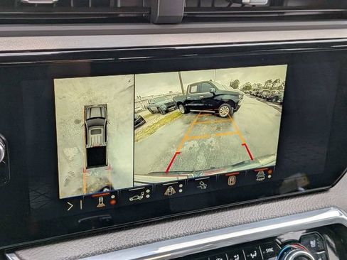 Used 2024 GMC Sierra 1500 Denali w/ Technology Package image 21