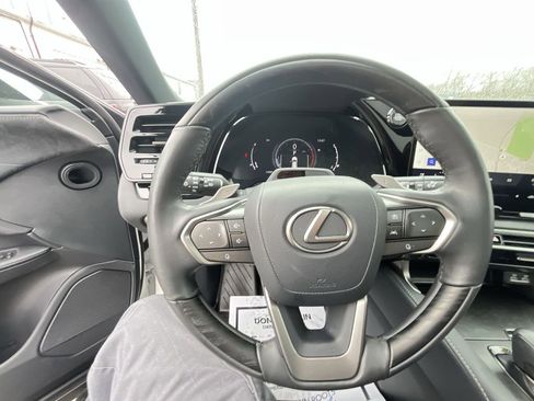 Used 2024 Lexus RX 350 AWD w/ Convenience Package image 14