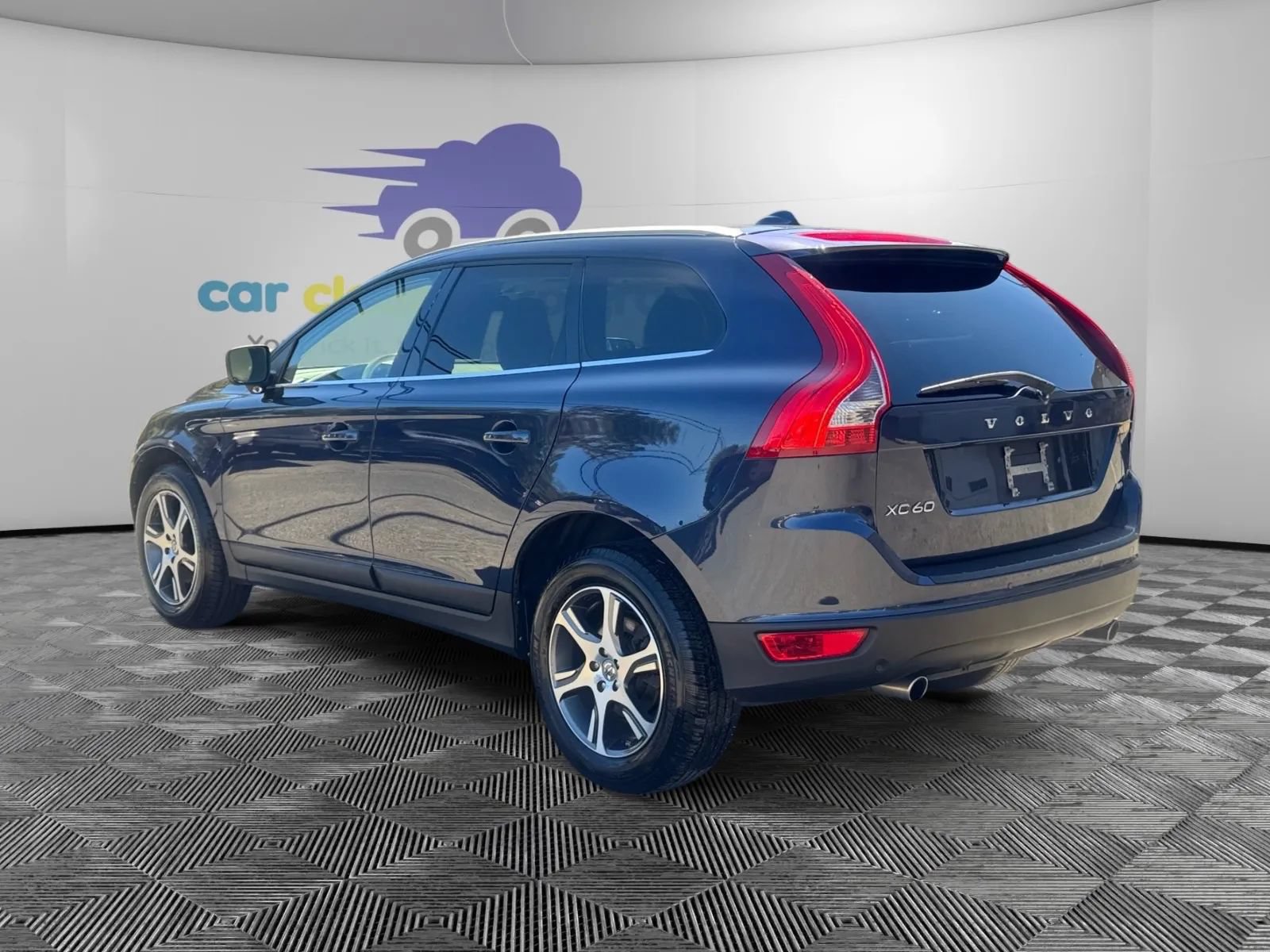 Used 2013 Volvo XC60 T6 AWD/4WD image 3