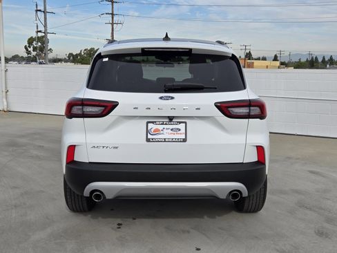 Used 2025 Ford Escape Active image 5