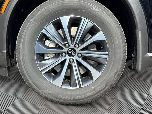 Used 2027 INFINITI QX60 Pure w/ Cargo Package FWD image 34
