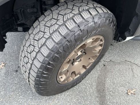 Certified 2025 Toyota 4Runner Trailhunter image 10